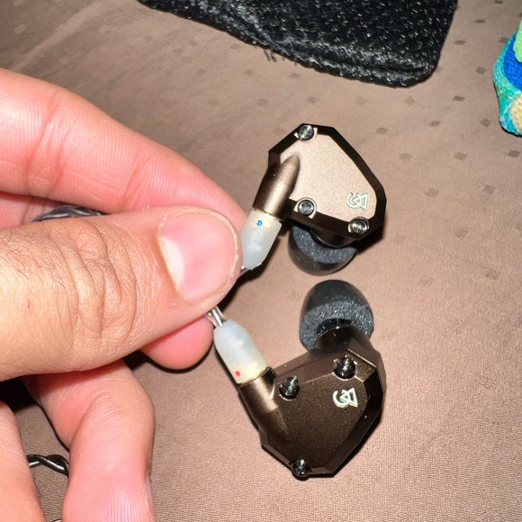 Holocene

CAMPFIRE AUDIO
Brown Holocene Earphones - Picture 3 of 11
